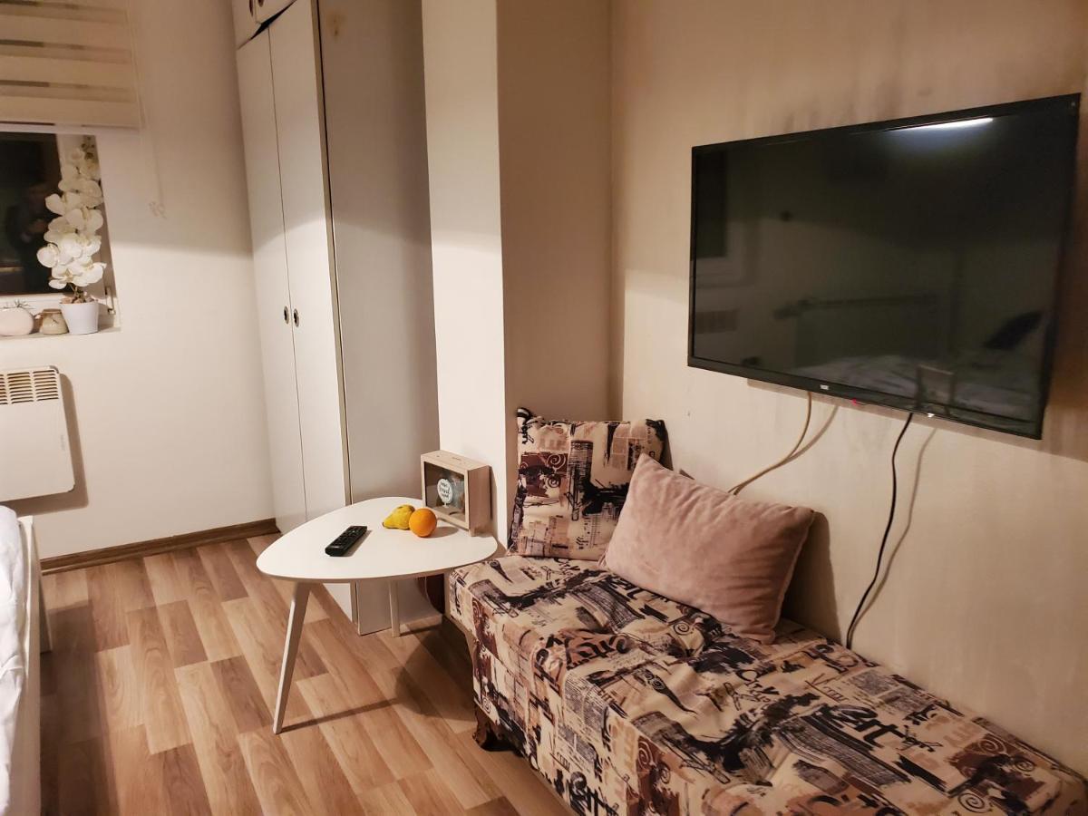 Sleep And Drive Suites Σαράγεβο Εξωτερικό φωτογραφία